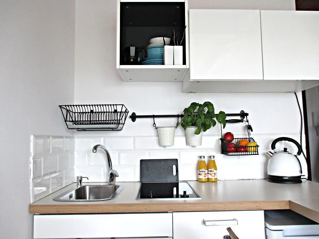 Yellow Peaked Shoe Apartment Krakov Polsko